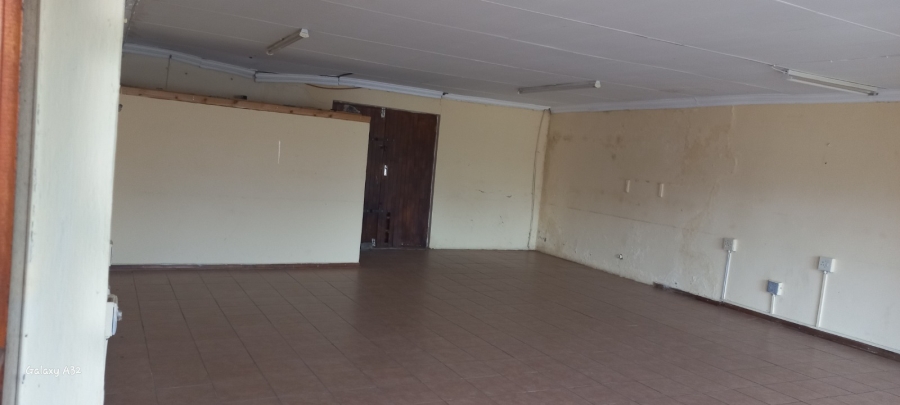Commercial Property for Sale in Reitzpark Free State